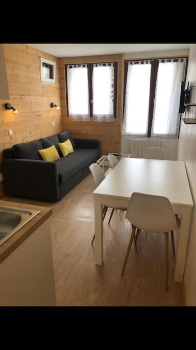 Appartement Cosy Val Louron Au Pied Des Pistes Génos Buitenkant foto